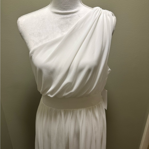 NWT White One-Shoulder Maxi Dress by Aura, Size Large - Picture 5 of 13